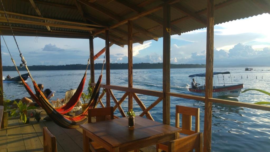 El Jaguar Vandrerhjem Bocas del Toro Eksteriør bilde
